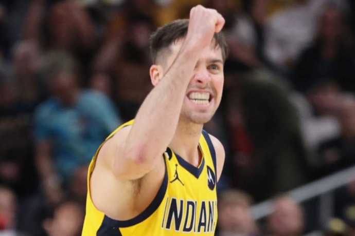 麦康奈尔：用热血诠释忠诚，为步行者和球迷拼尽全力